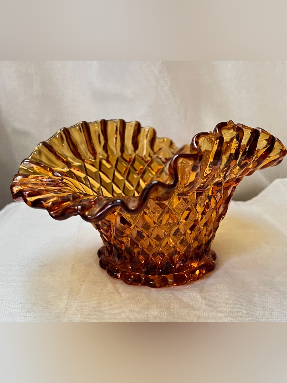 VTG Imperial Glass Amber Diamond Point Ruffled Bowl Vase MCM